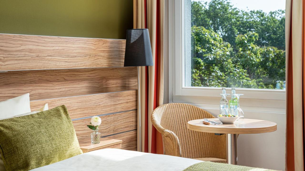 Parkhotel Landau 랜다우인더펠즈 외부 사진