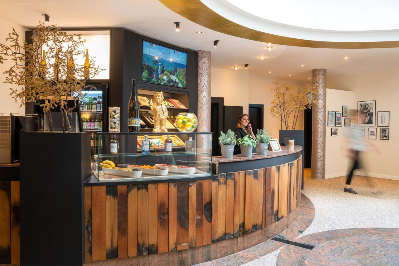 Parkhotel Landau 랜다우인더펠즈 외부 사진
