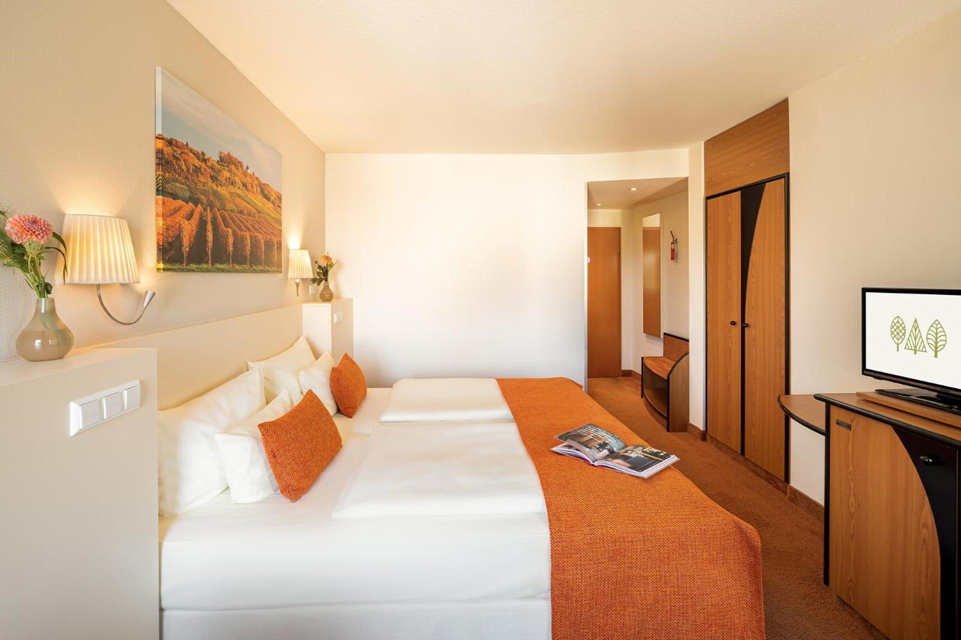 Parkhotel Landau 랜다우인더펠즈 외부 사진